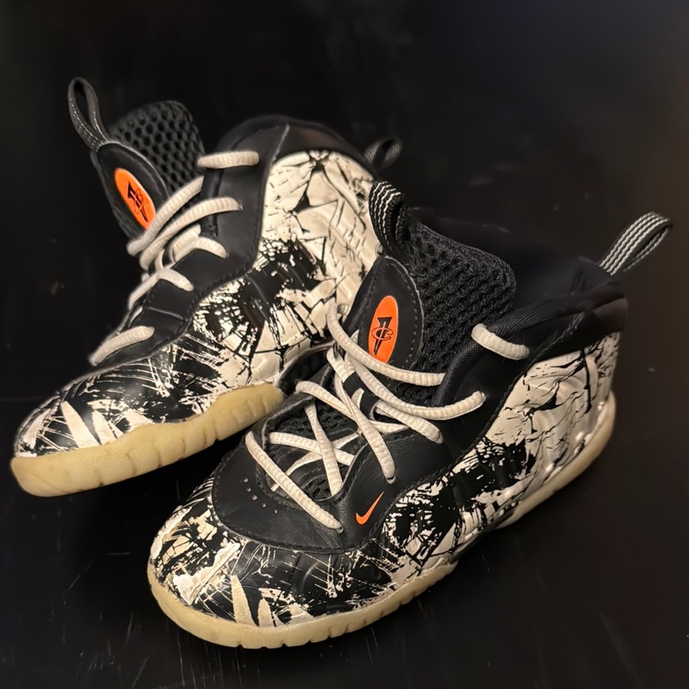 Nike foamposite Black and White Sneakers with Intricate Pattern